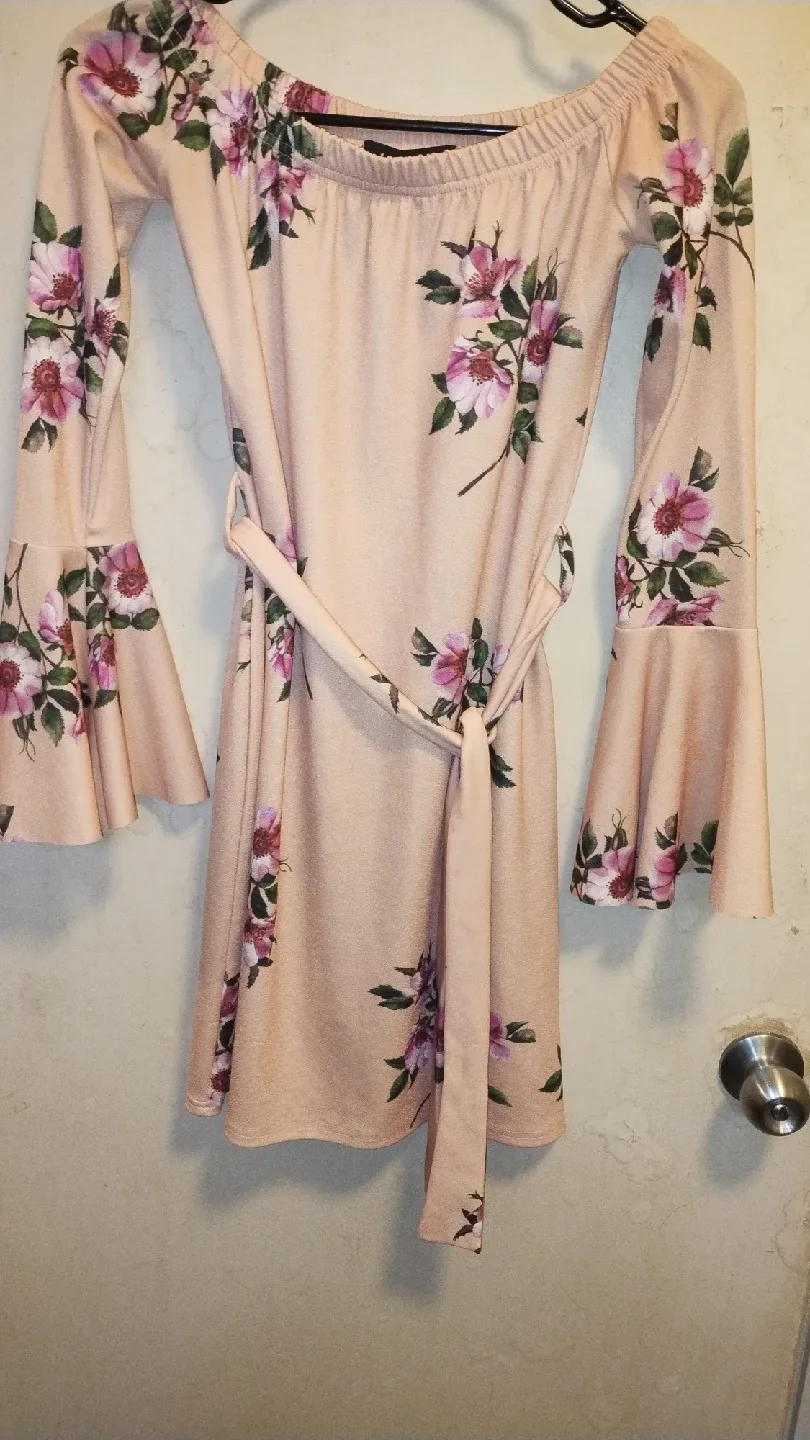Floral Off-Shoulder Dress with Bell Sleeves image indicator(2)