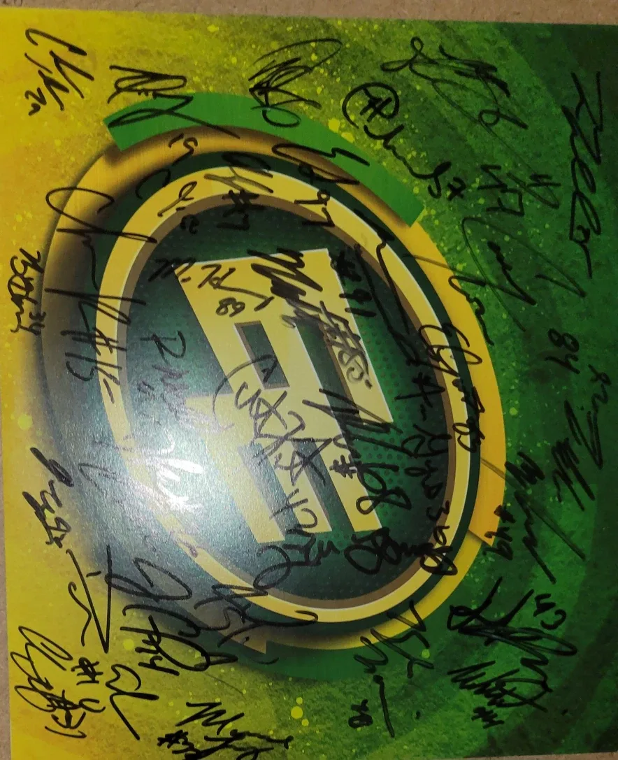 2015 Edmonton Eskimos gray cup offensive and defensive signature image indicator(2)