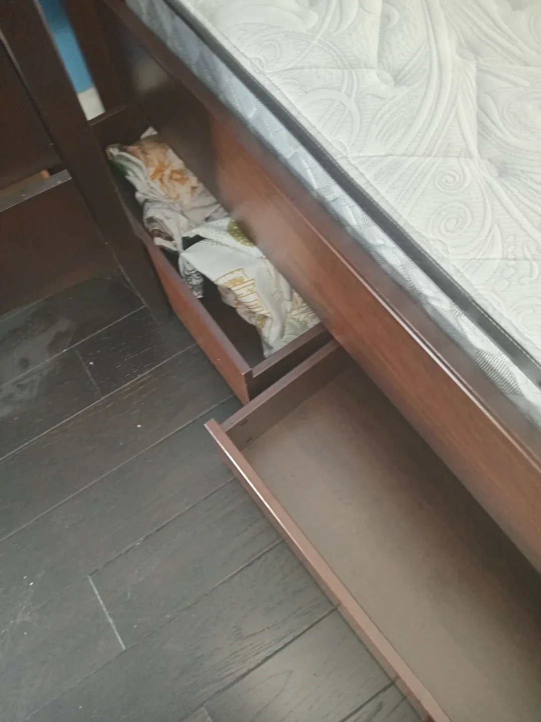 Queen Size Bed Frame with Storage Drawers image indicator(3)