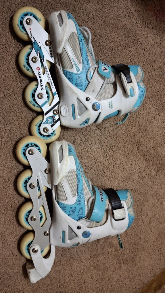 Airwalk Adjustable Inline Skates - Size 1-4