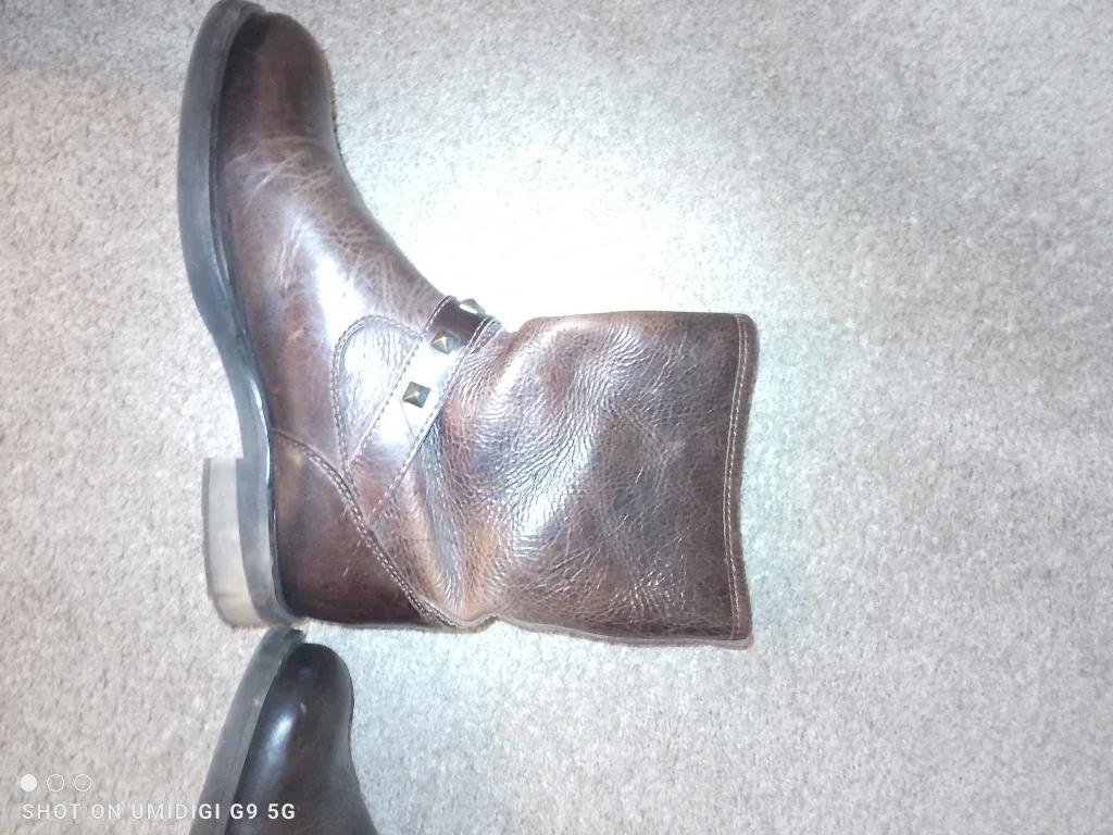 Brown Leather Motorcycle Boots - Size 11 image indicator(7)