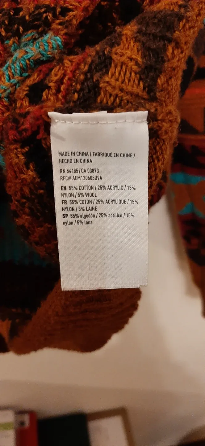 American Eagle Aztec Hoodie - Size S image indicator(7)