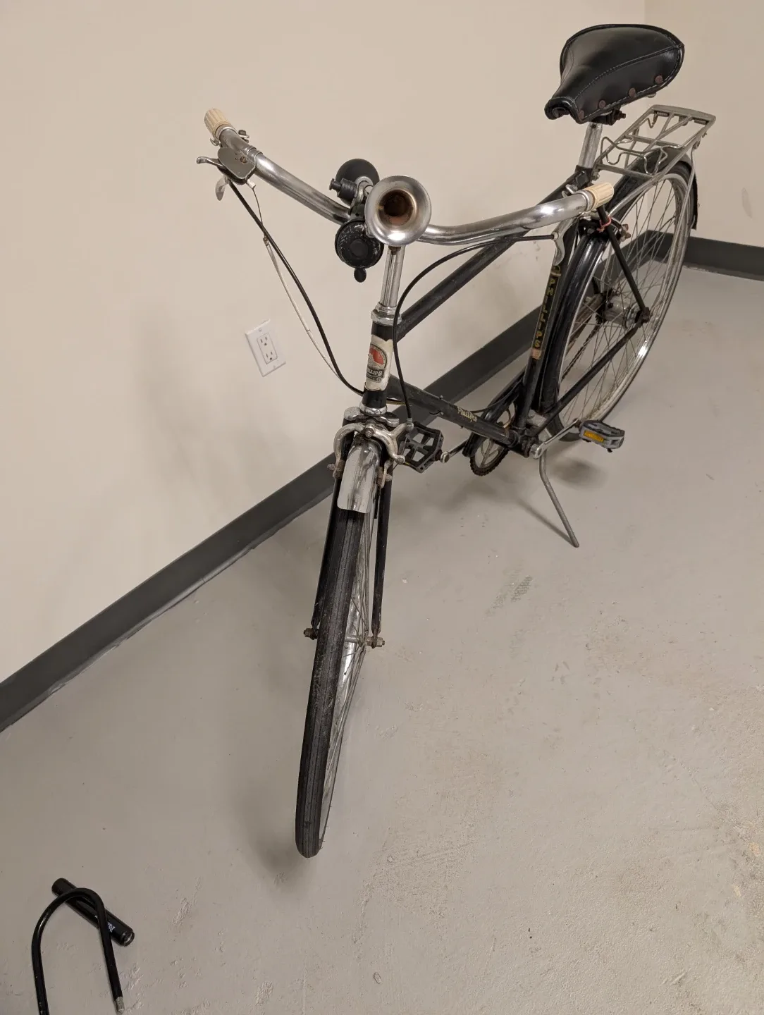 Vintage 1960s-70s Phillips Bicycle image indicator(2)