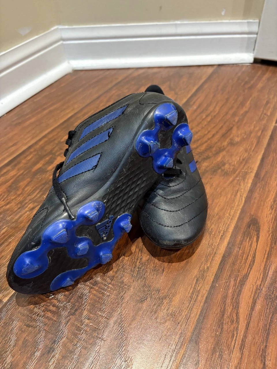 Adidas Goletto VIII Kids' Soccer Cleats - Size 3