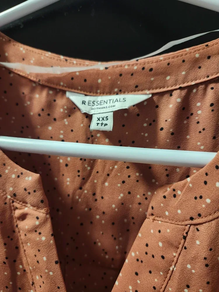 Reitmans R Essentials XXS Blouse image indicator(2)