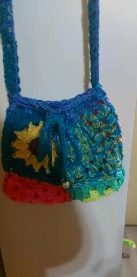 Handmade Crochet Shoulder Bag - Sunflower Design