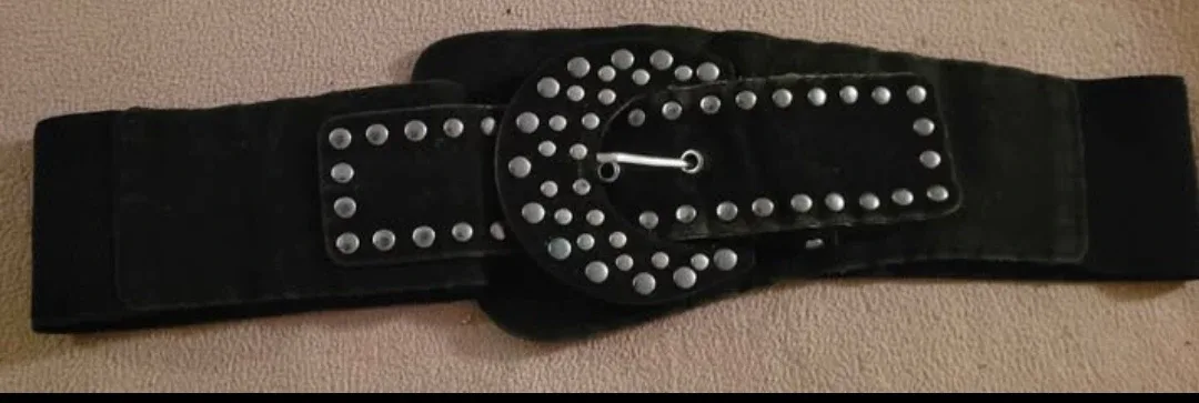 Black Elastic Waist Belt with Silver Studs🥕🎃 thumbnail