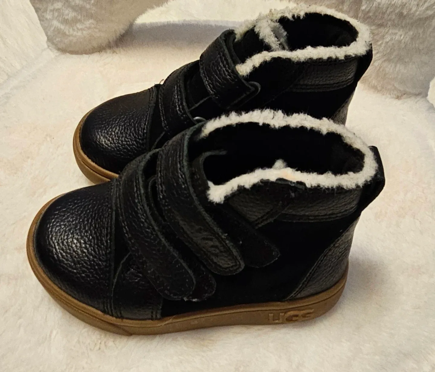 UGG Rennon II Boot Toddler/Little kid Black image indicator(6)