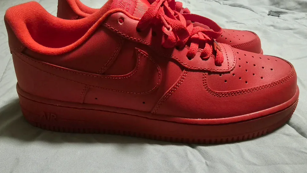 Nike Air Force 1 Low Red