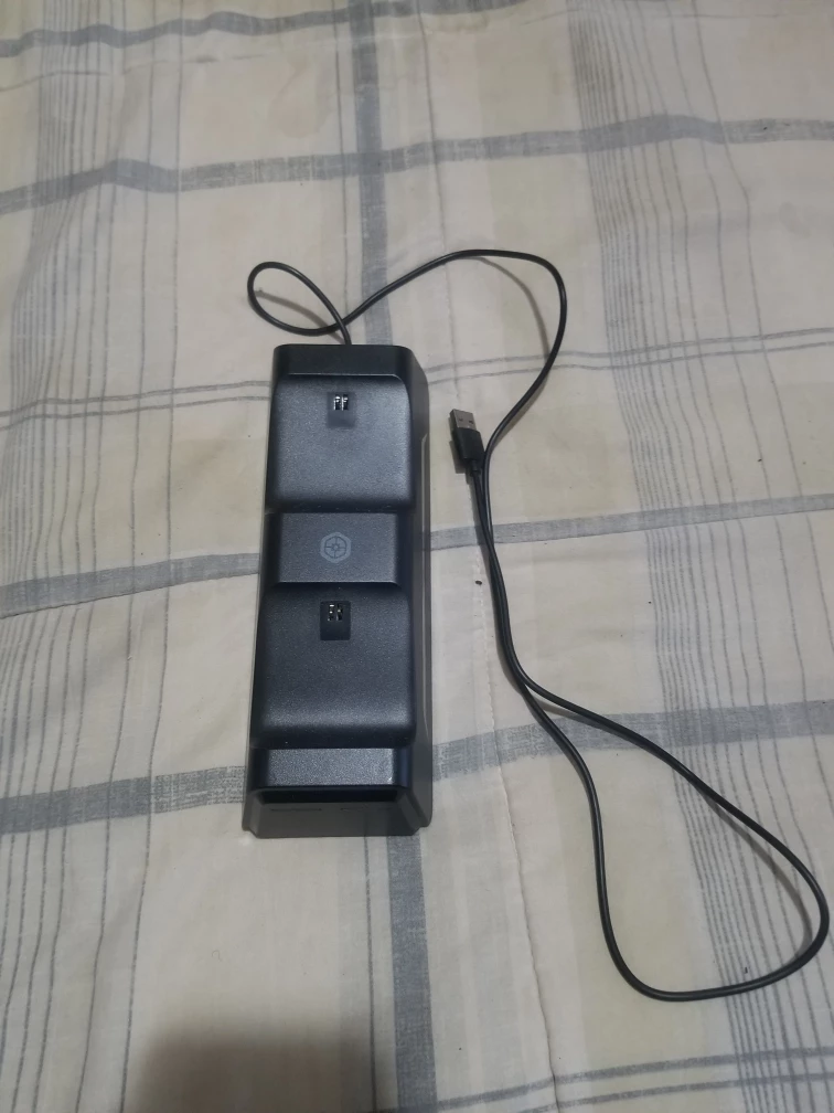 Razer PS4 Controller Charging Stand