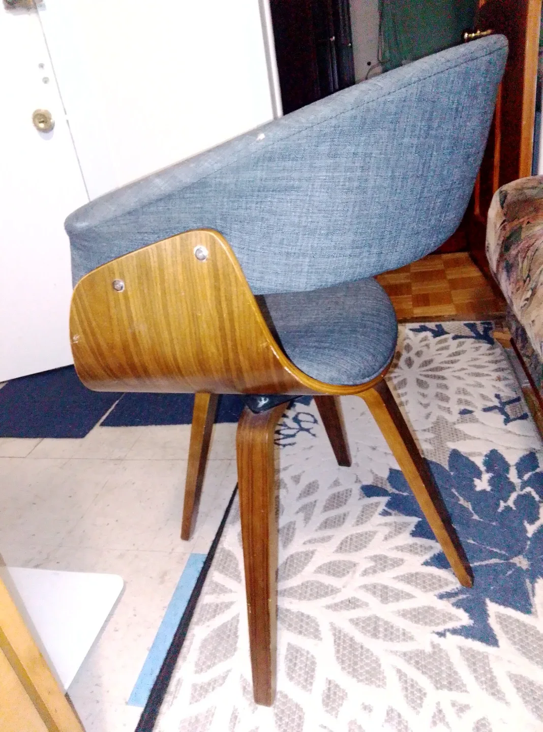 Mid-Century Modern Style Accent Chair - Gray 🥕 image indicator(6)