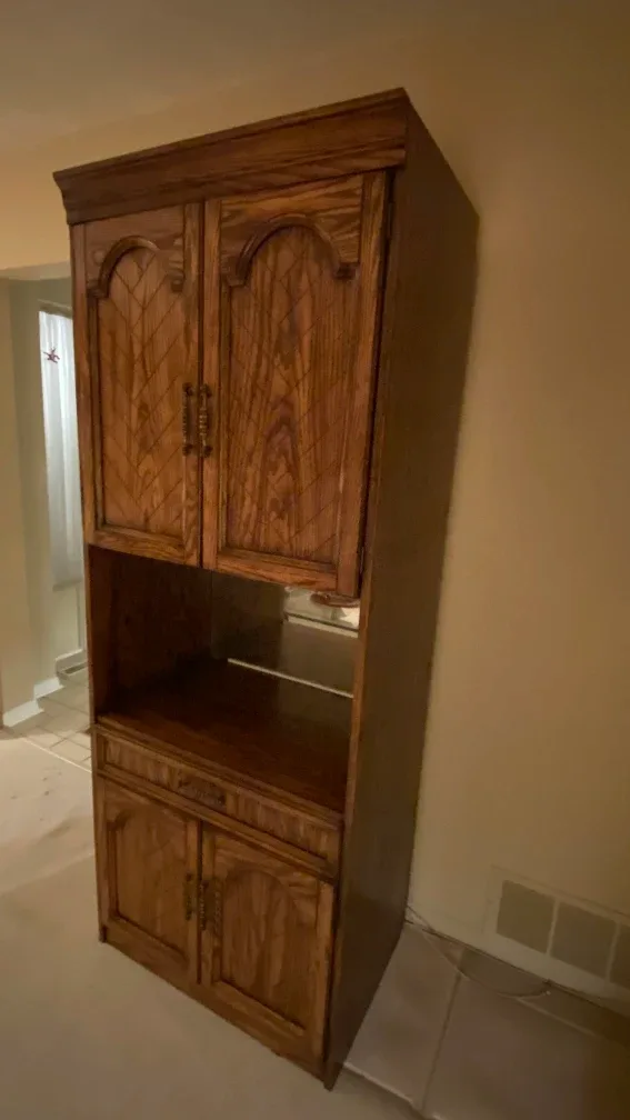 Wooden Hutch Cabinet image indicator(4)