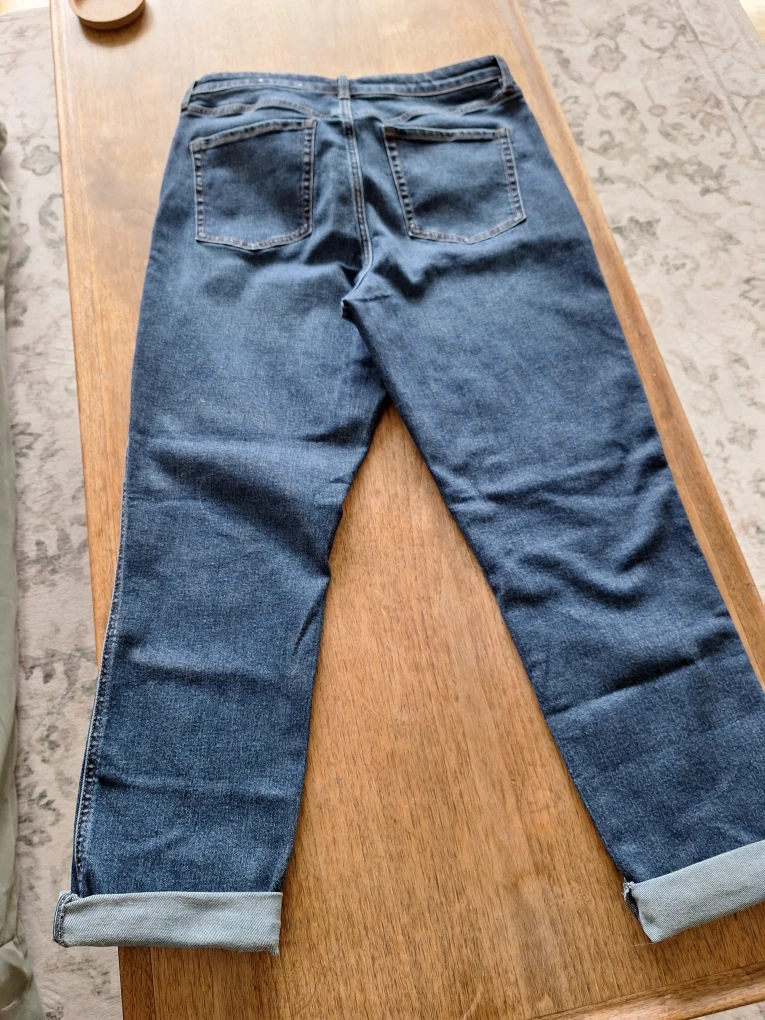 Reitmans The Vintage Slim Leg Jeans - Size 32 - photo 3