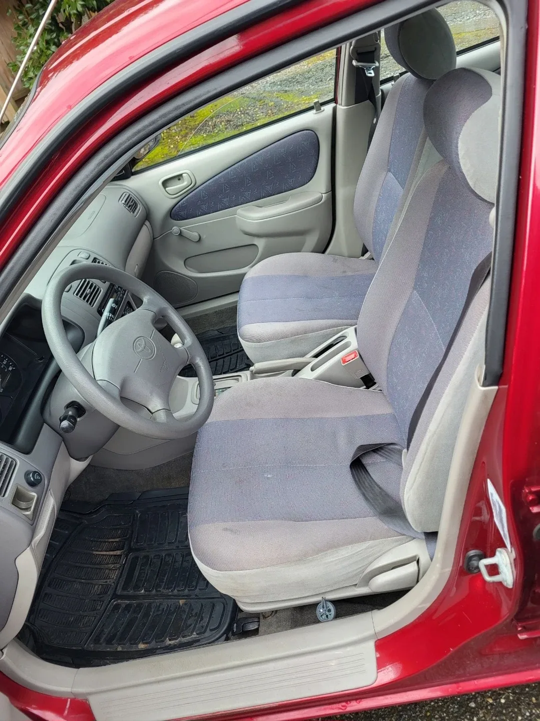 2000 Toyota Corolla Sedan image indicator(3)