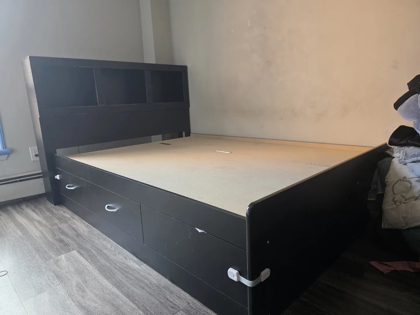 Black Dresser with Mirror & Bed Frame image indicator(3)