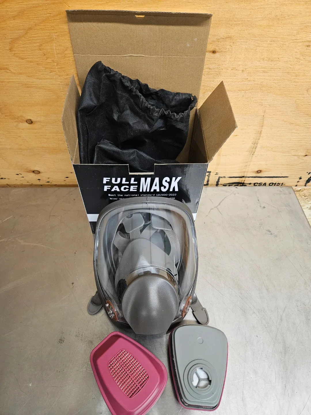 Full Face Mask - Brand New in Box image indicator(2)