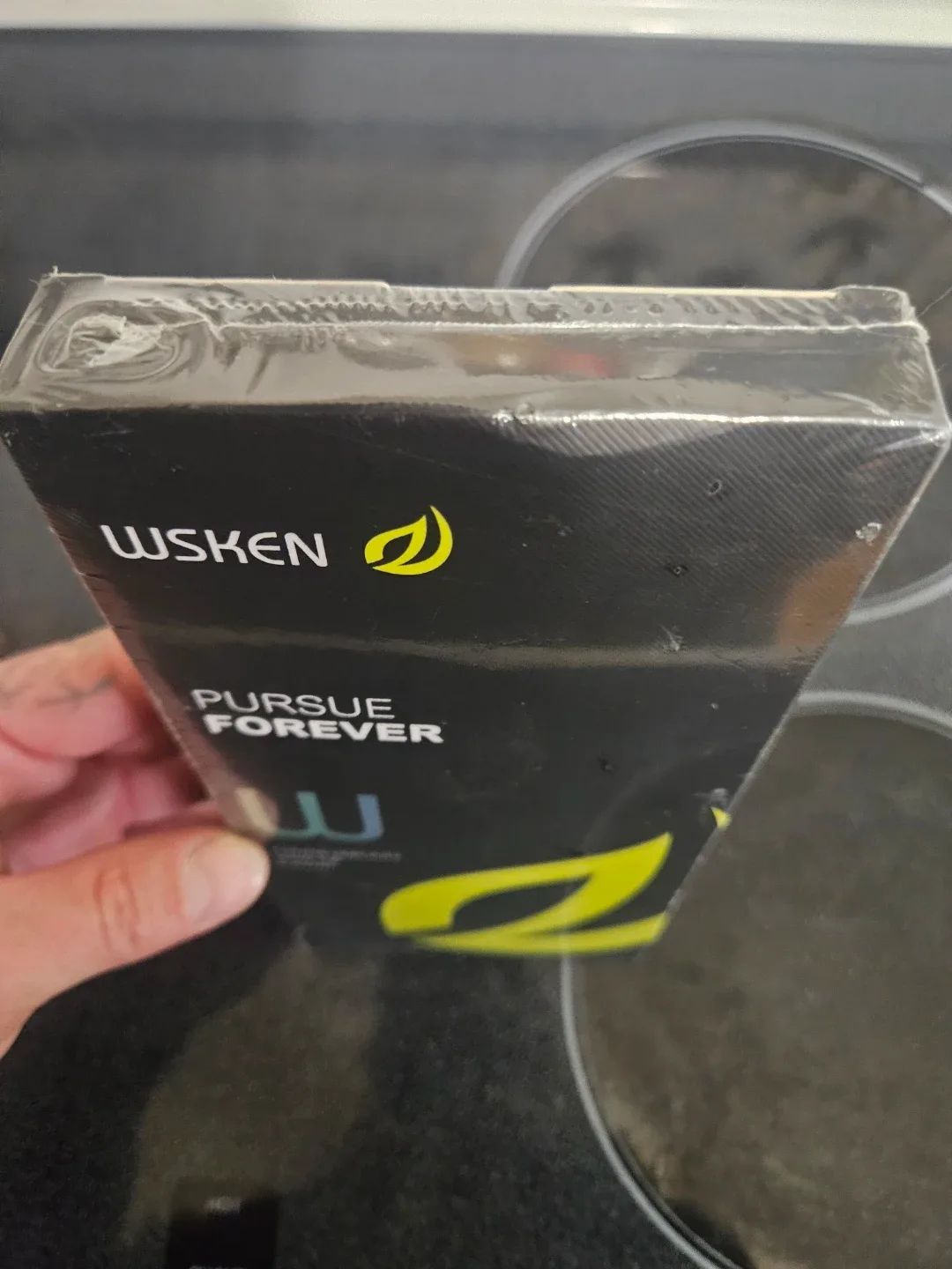 New WISKEN iPhone 15 Pro Ultra Screen Protector 2 pack image indicator(3)