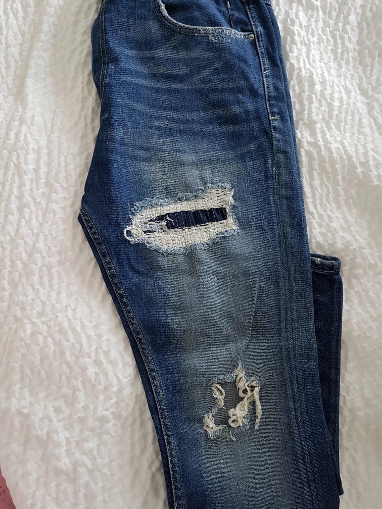 Zara Man Distressed Jeans, Size 32 - photo 4