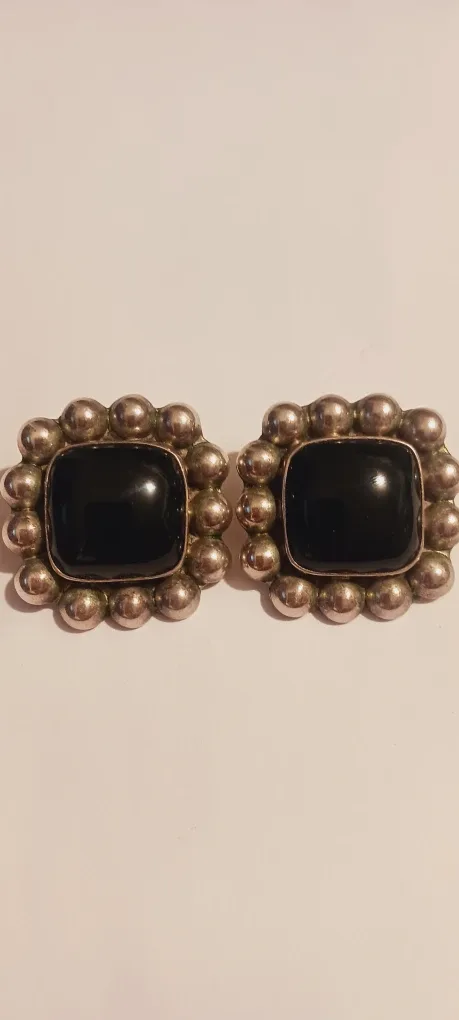 Modernist Sterling Silver 925 Black Onyx Clip-on Earrings image indicator(2)