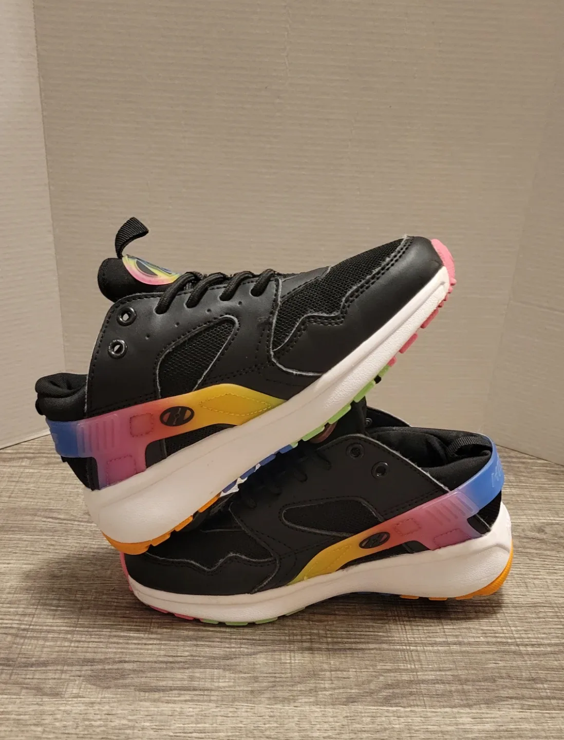 Heelys Force HE101271 Black Rainbow Youth Size 1 thumbnail