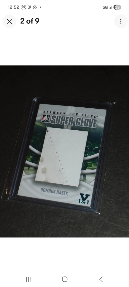 Dominik Hasek Super Glove Hockey Card/Leather Relic/ 1/1 - photo 2