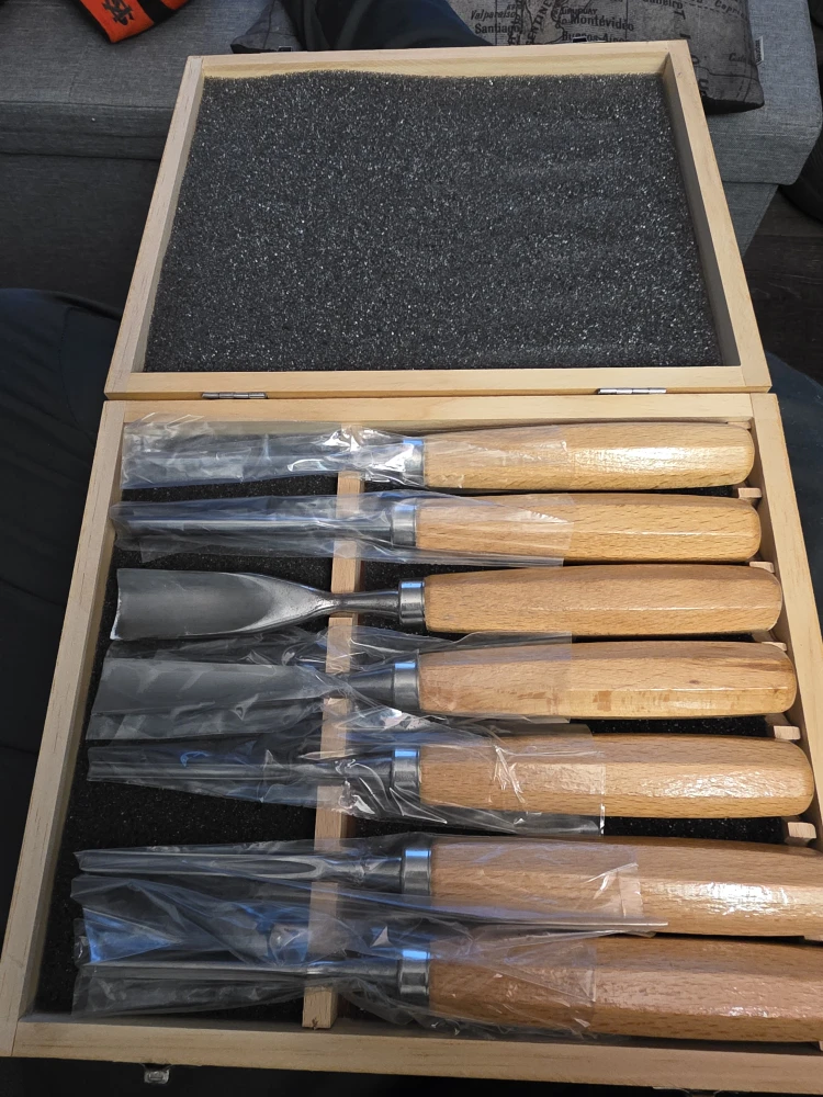 Wood Carving Chisel Set - New in Box!