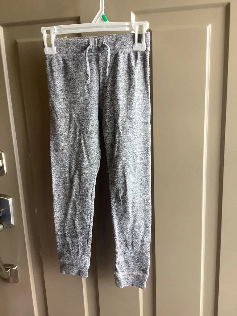 Girls sz 5 Urban Kids outfit image indicator(2)