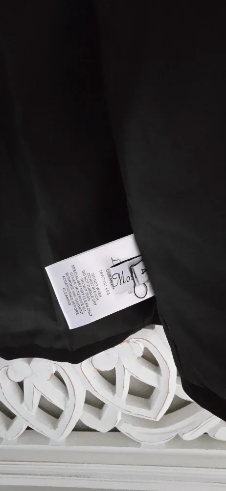 Lily Most Cuban Fit Black Blazer image indicator(4)