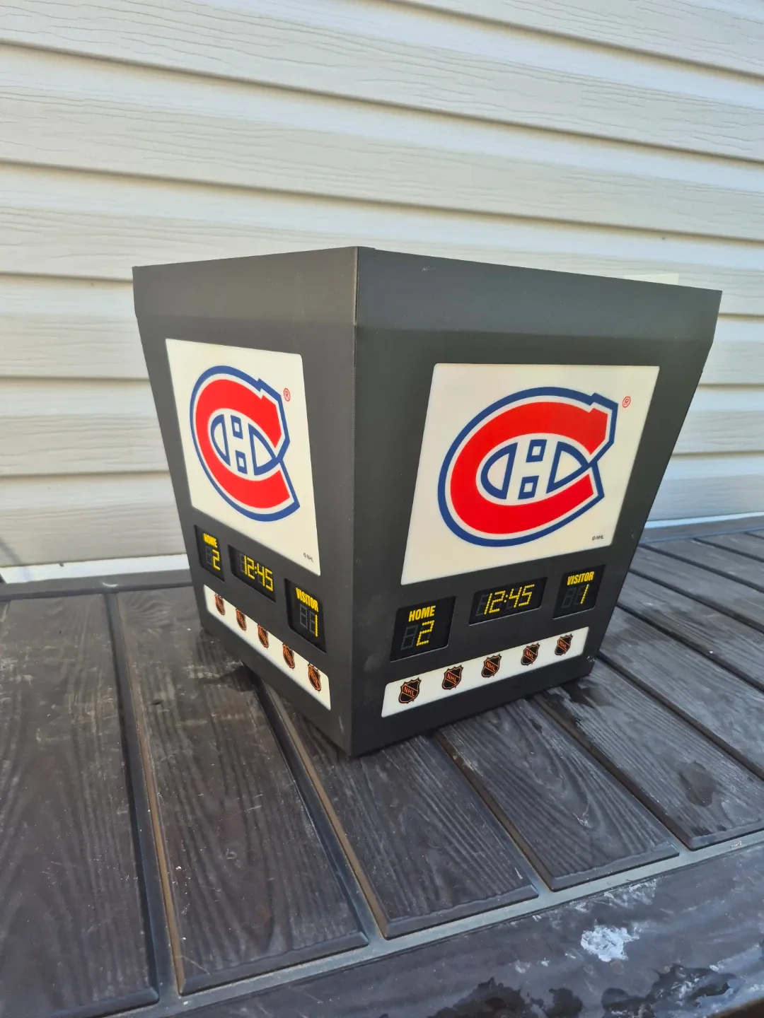 Montreal Canadiens Hockey Lamp