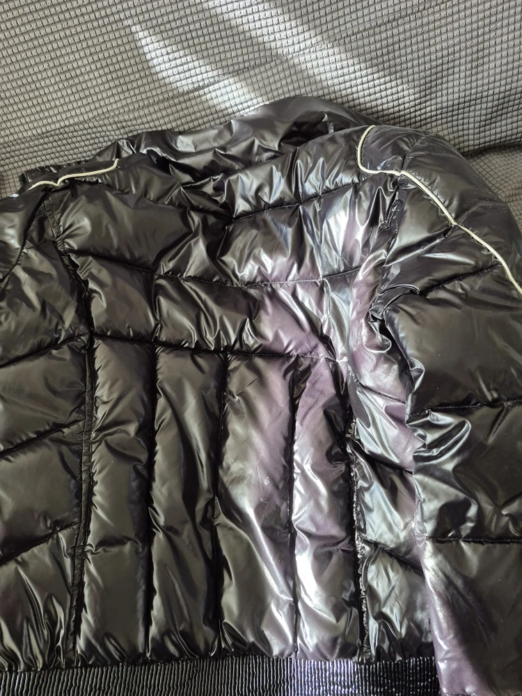 Moncler Padded Down Jacket size S