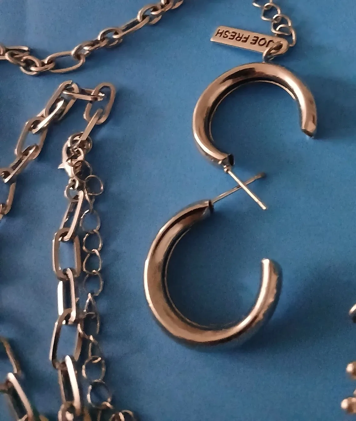 Joe Fresh Necklace & Earrings Set image indicator(3)