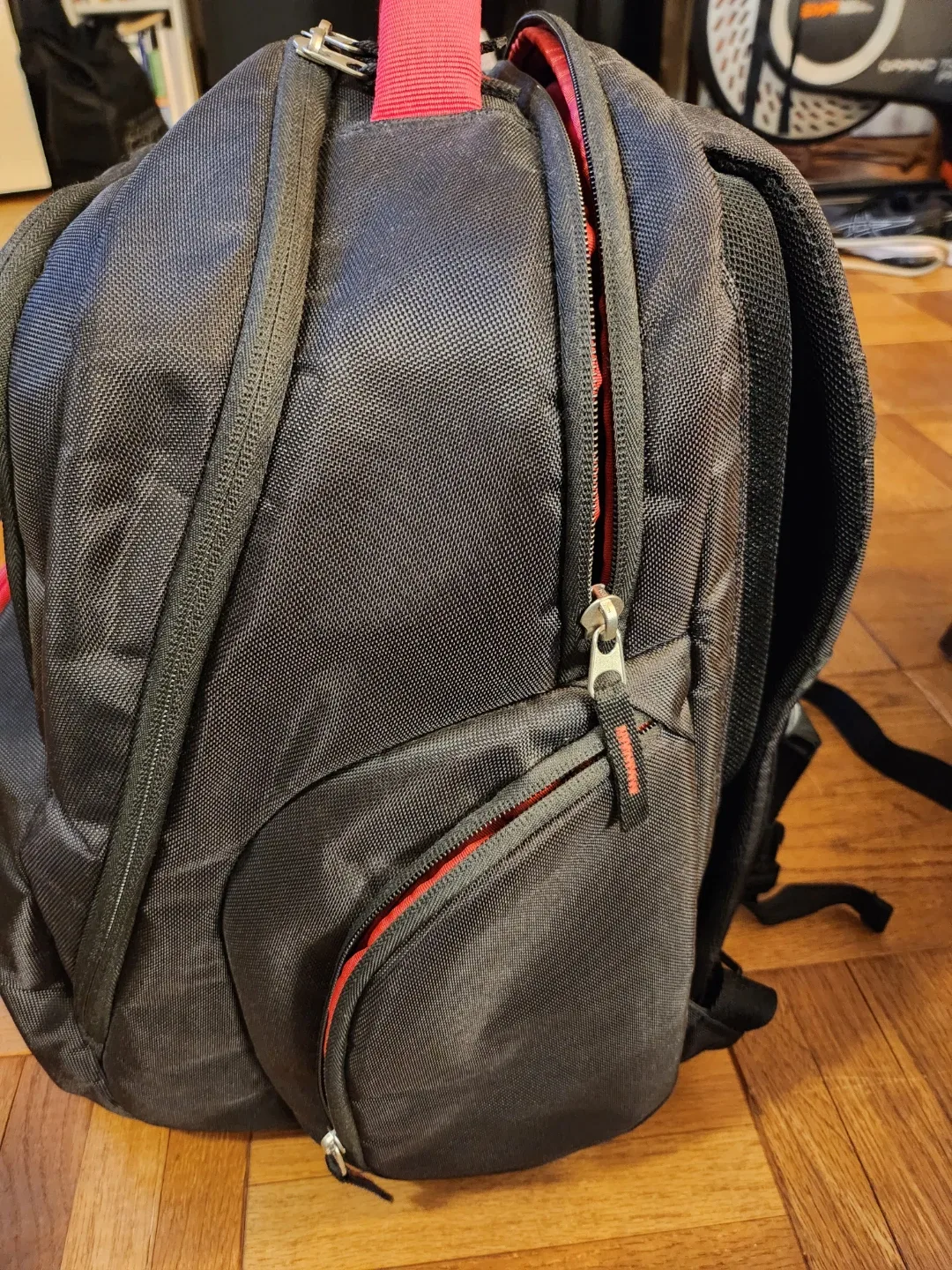 6 Pack Fitness Expedition Laptop Backpack Black/Red image indicator(6)