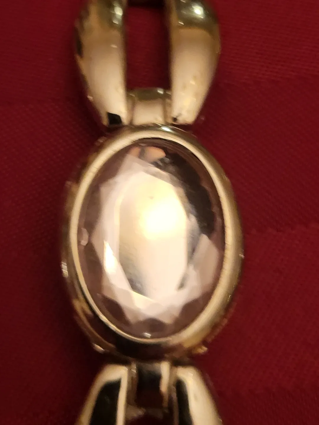 Gold-tone Bracelet with Rhinestone image indicator(2)