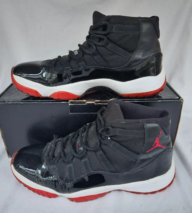 Nike Air Jordan 11 X1 Retro Playoffs Bred Size 12 image indicator(5)