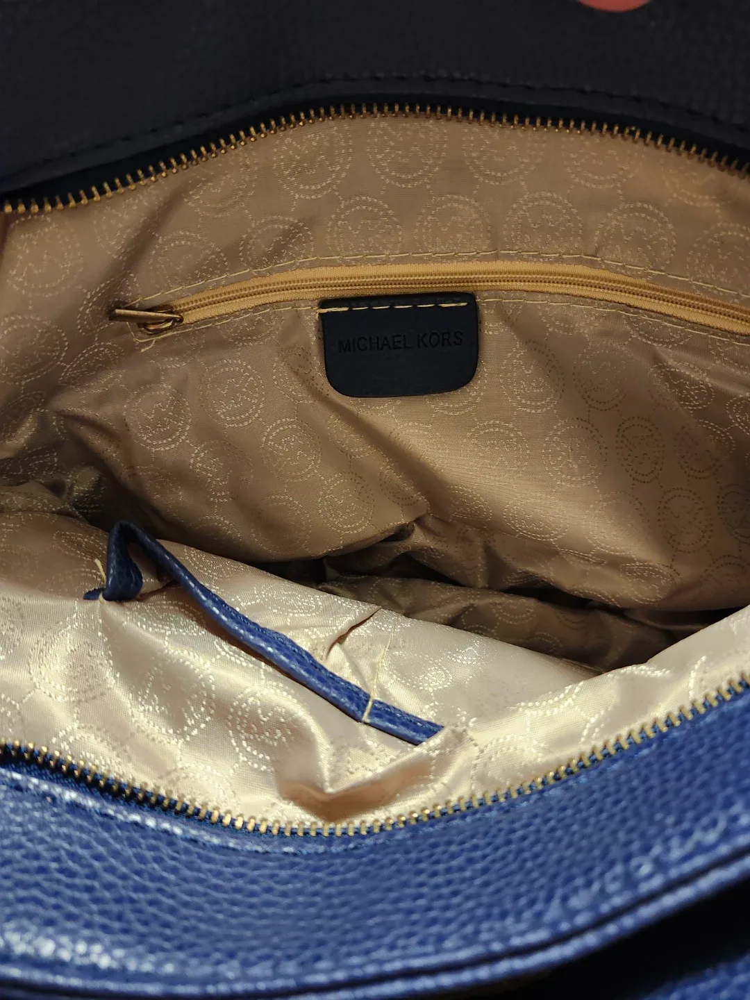 Michael Kors Navy Blue Shoulder Bag image indicator(2)