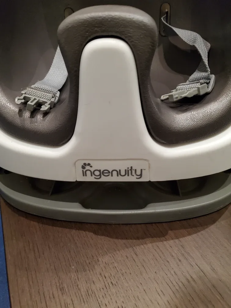 Ingenuity Baby Base 2-in-1 booster Seat - Grey image indicator(2)