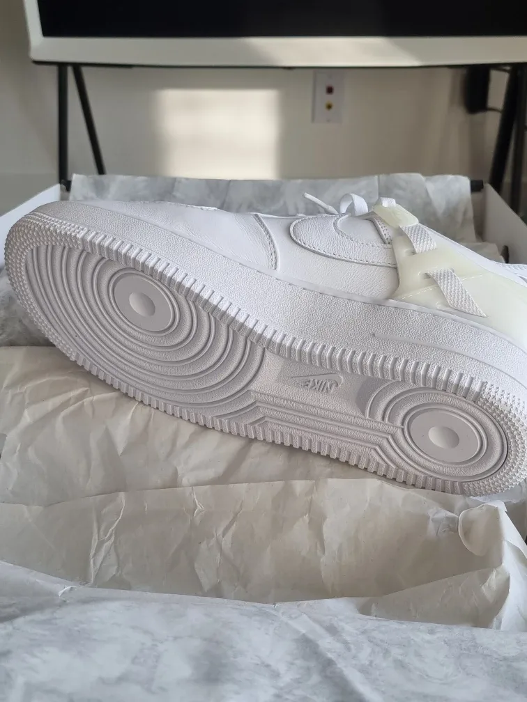 Nike x UNDERCOVER Air Force 1 image indicator(2)