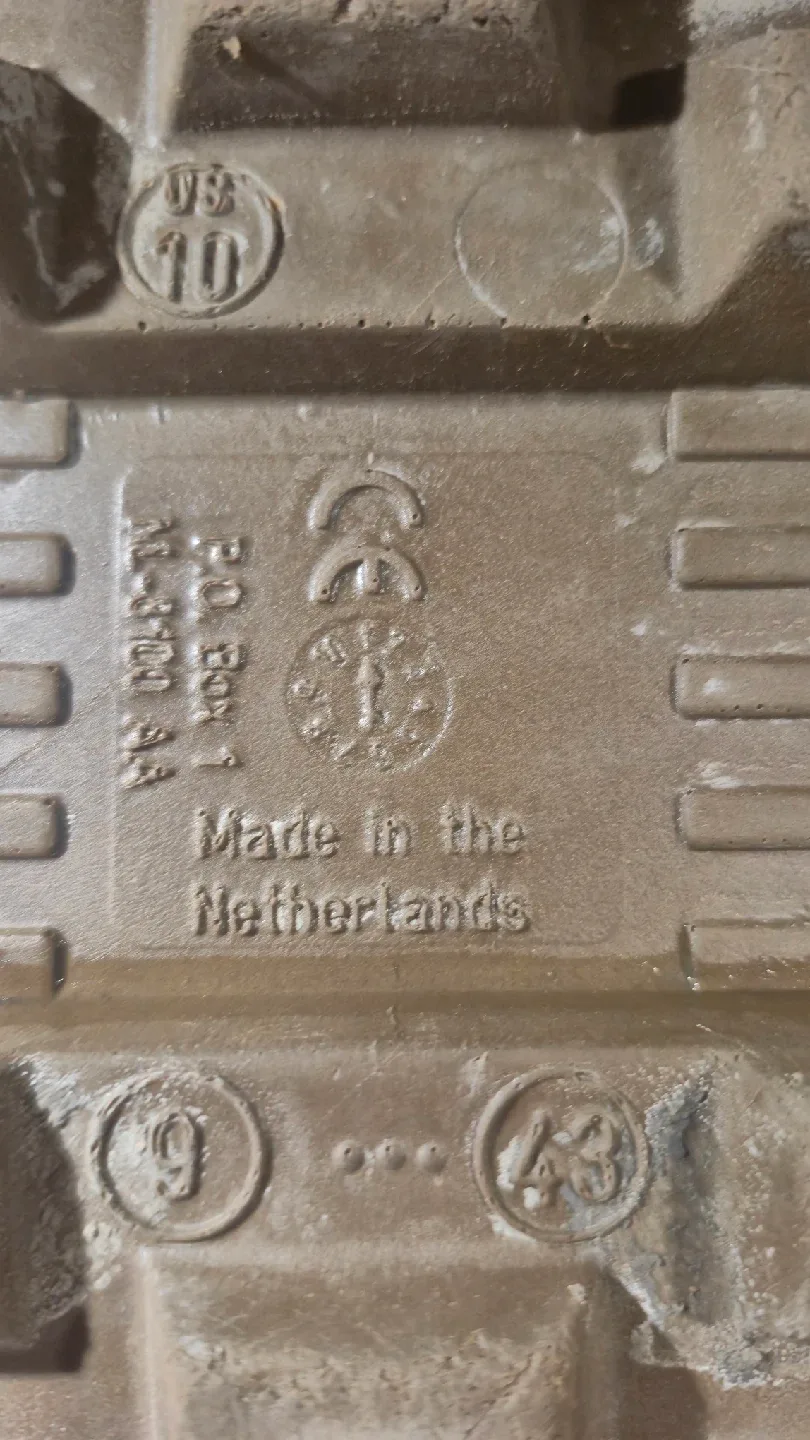 (size 10) DUNLOP Rubber Steel Toe Boots (high quality) image indicator(4)