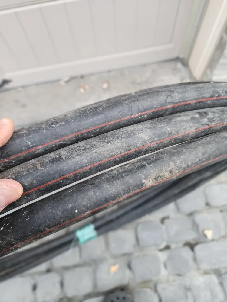 Red line underground water line image indicator(2)