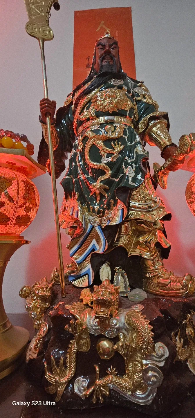 Huge Guan Yu Statue image indicator(4)