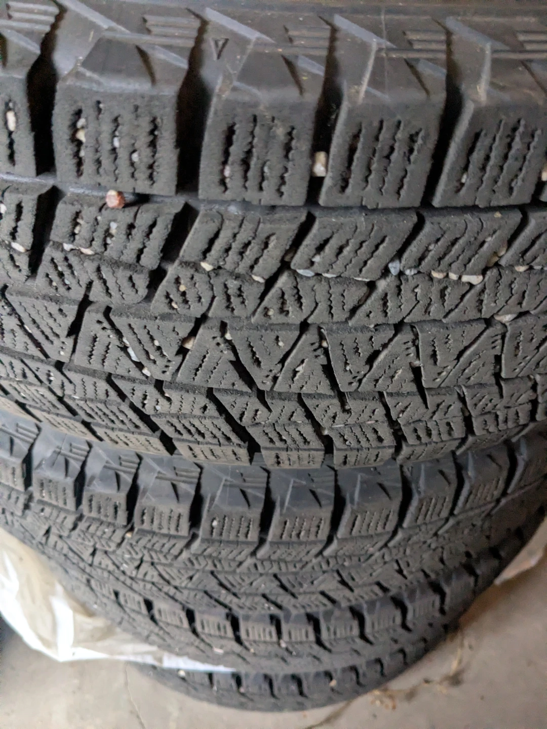 225 65 r17 Blizzak Winter Tires for sale 780 884 7800 - photo 5