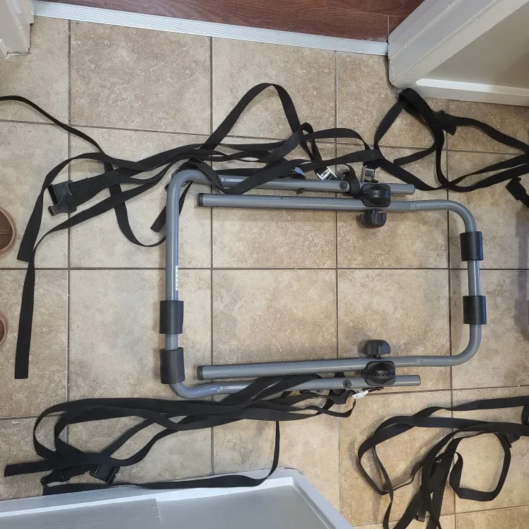 SportRack Bike Rack image indicator(8)