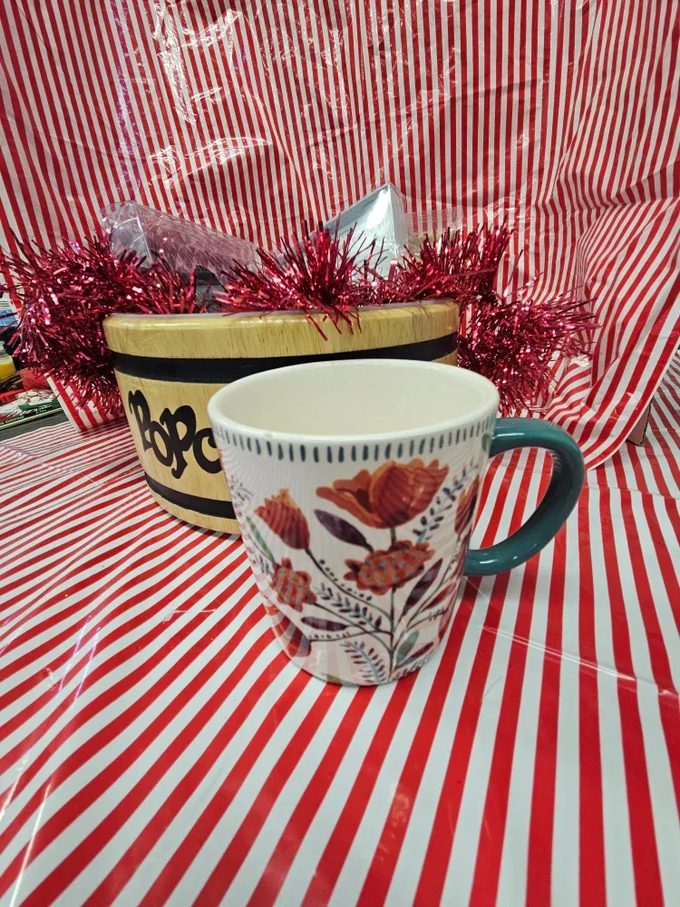 Popcorn Bowl, Wine Charms & Stoppers, Mug thumbnail