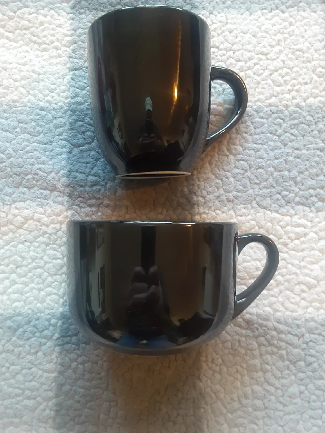 Mugs - Black and Red image indicator(6)