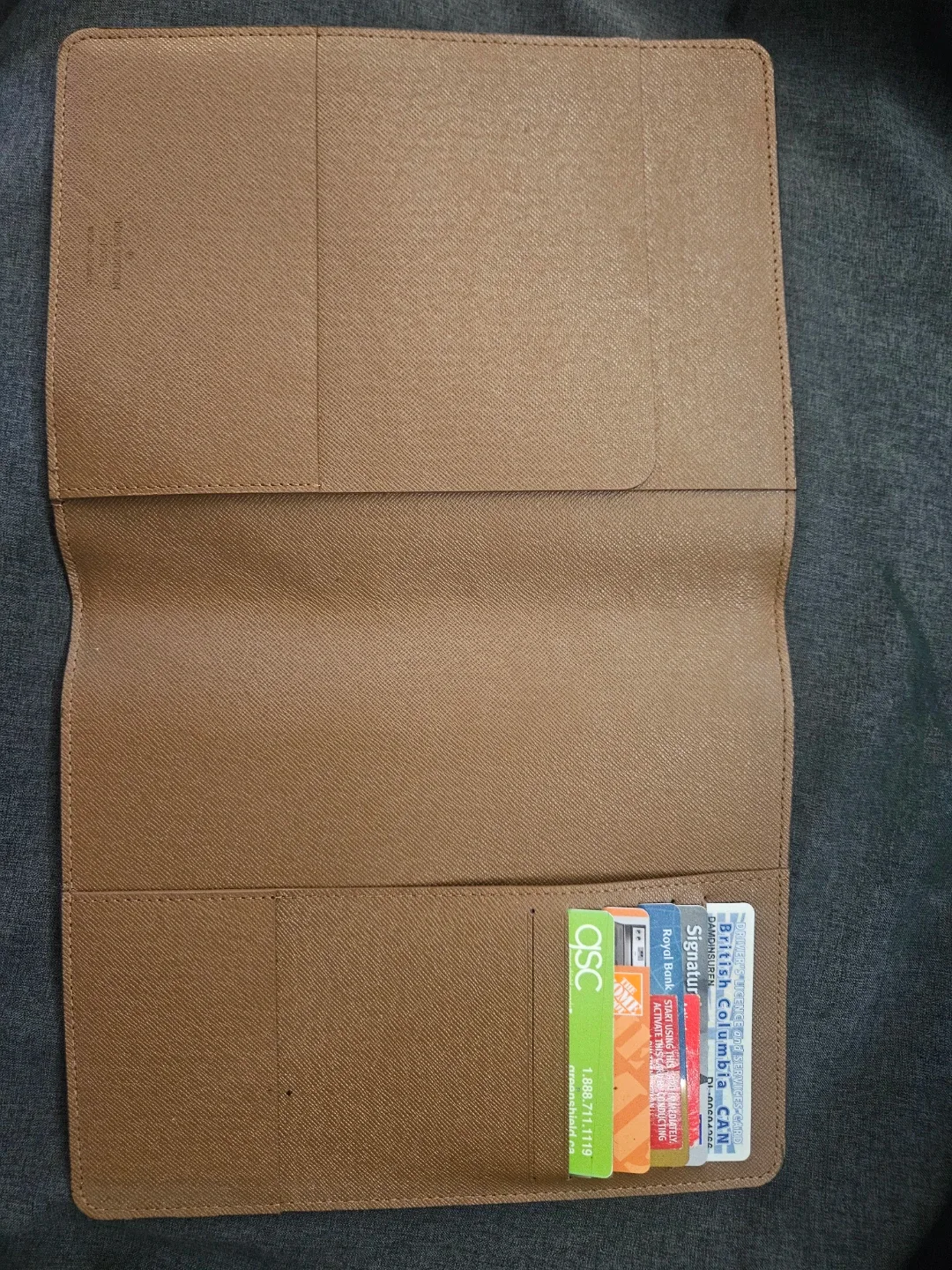 Louis Vuitton Monogram Canvas Agenda Cover image indicator(2)