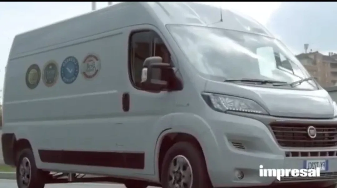 250 Carteles magneticos for $200 image indicator(5)