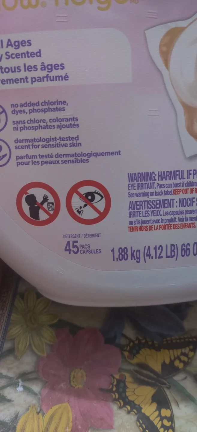 Ivory Snow Laundry Detergent Pods, 45 count image indicator(2)