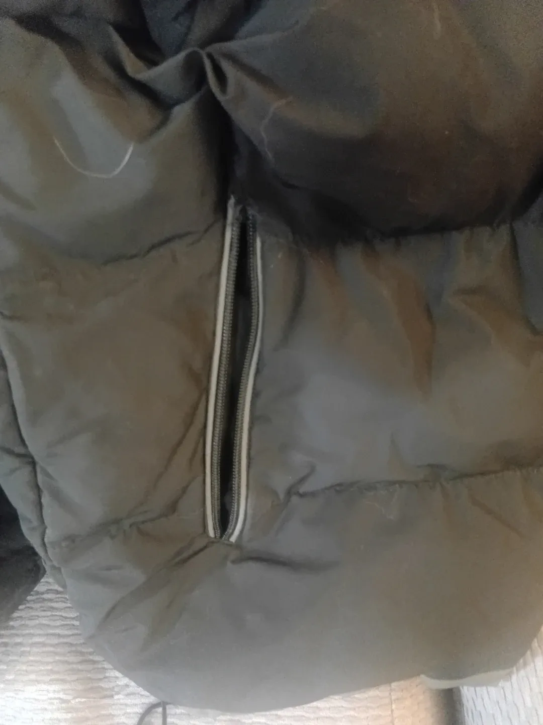 Balenciaga Puffer Jacket image indicator(7)