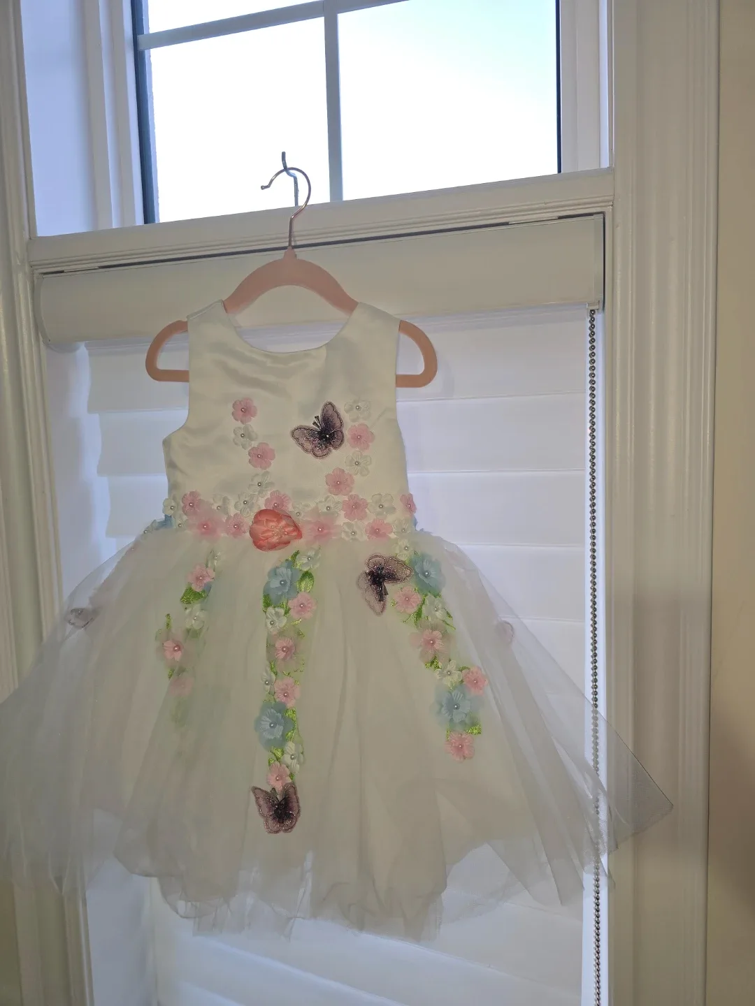 Lacos de Mariah Butterfly Dress - Size 6 image indicator(6)