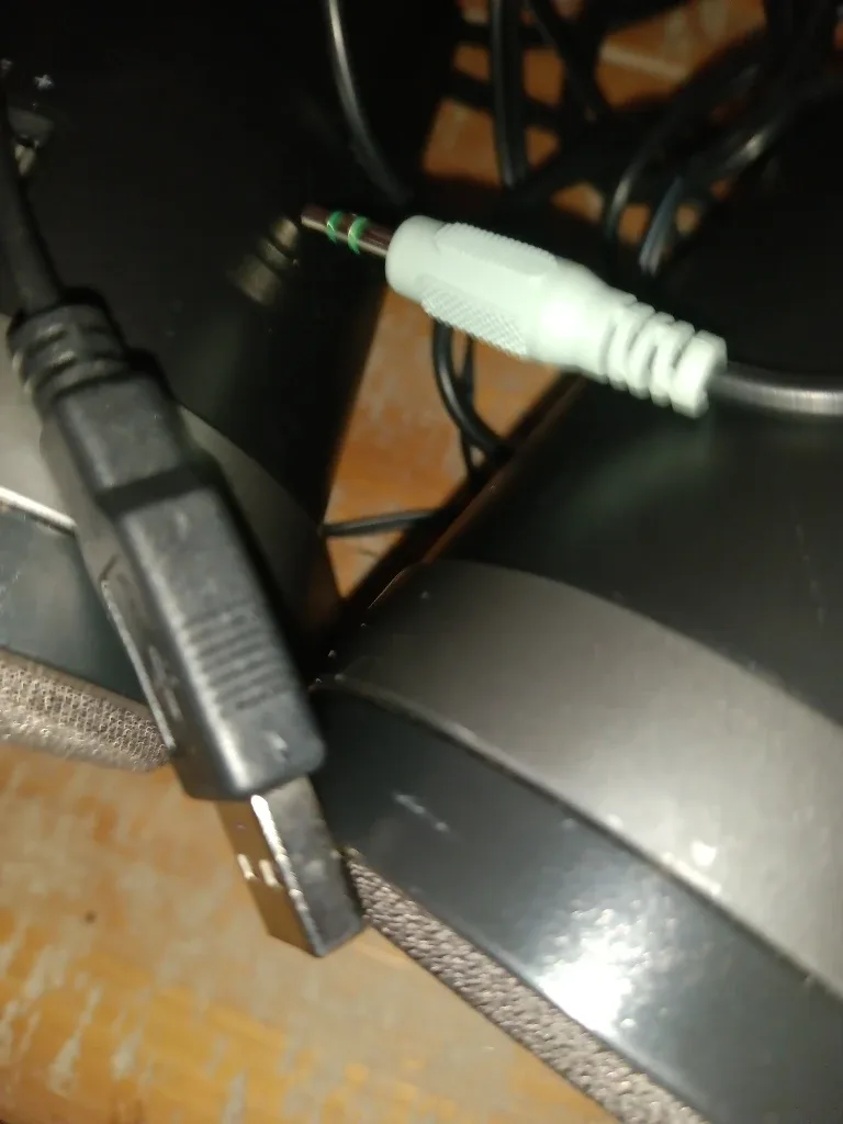 ALTEC LANSING Computer Speakers image indicator(2)